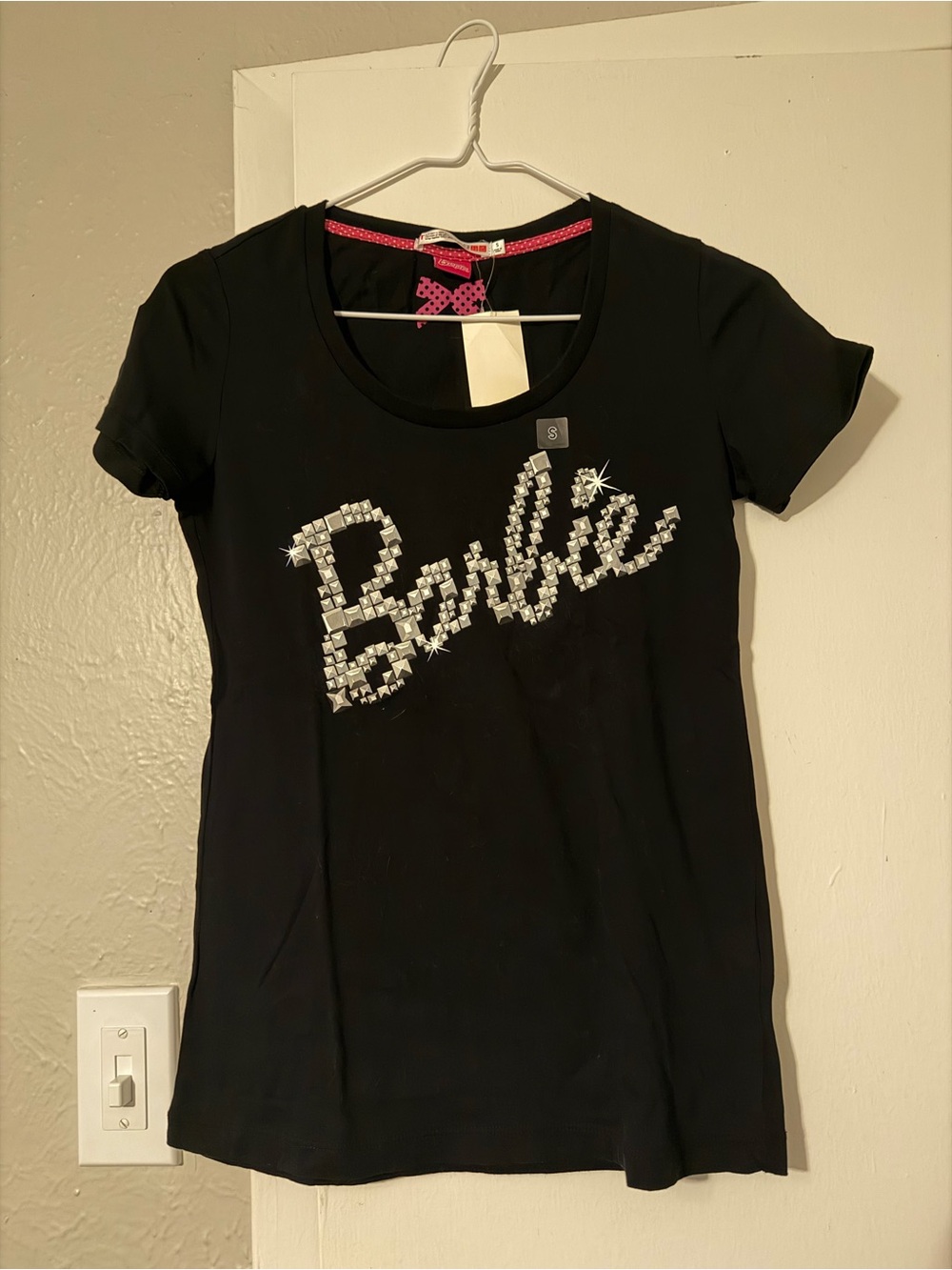 Uniqlo Black 'Barbie' Crystal Logo Tee Women’s S New with a tag Cotton 100%